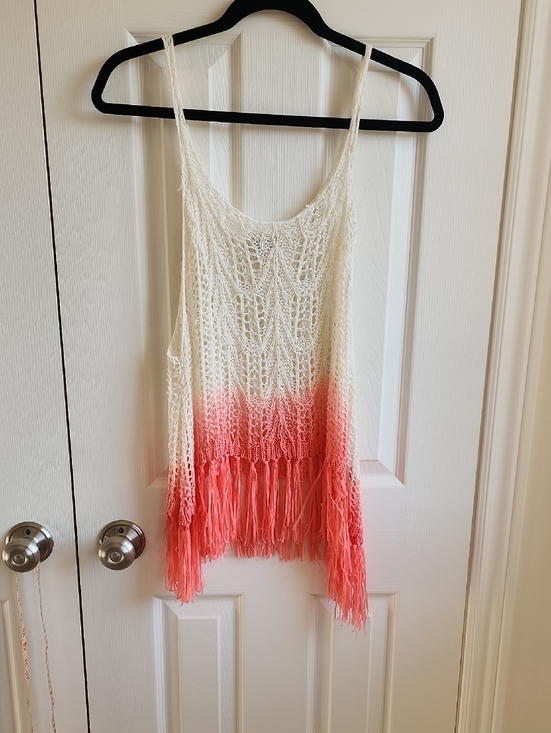 Buffalo David Bitton Tops - Buffalo David Bitton Cream to Coral Fringe Crochet Camisole sz M